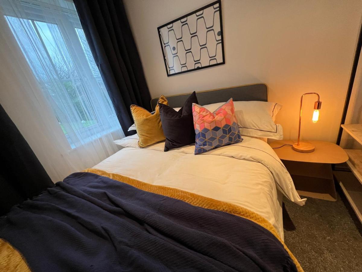 Modern 2 Bedroom Aesthetic Apt Manchester Exterior foto